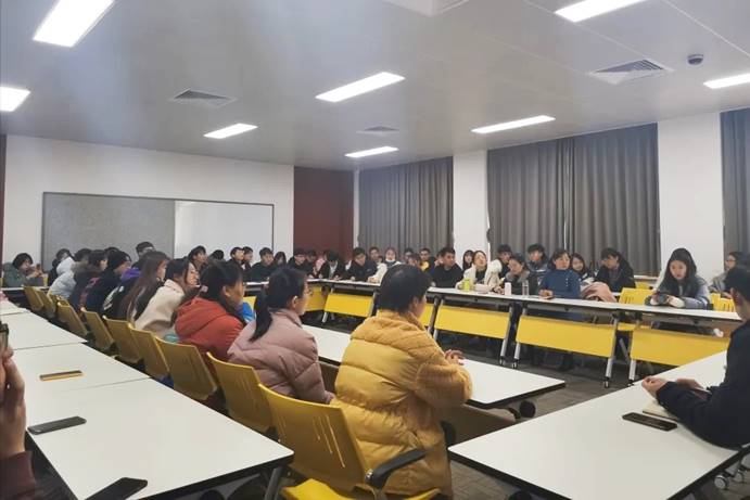 DFACF3684645FF8479FDBE2772B48F07